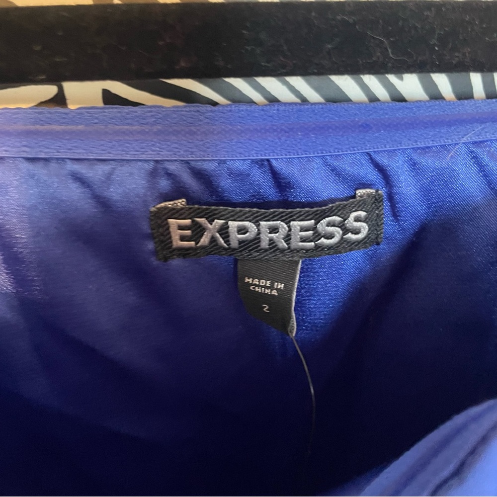 Express Periwinkle Ruffle Romper - Picture 5 of 7